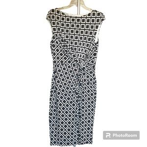 Lauren Ralph Lauren gray and white patterned dress. Size 10